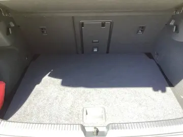 Golf VIII 2.0 TSI DSG R 4M. ACC R-Performance
