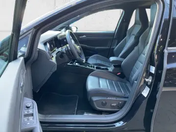 Golf R VIII Performance 4Motion 2.0 TSI HUD Pano