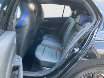 Golf R VIII Performance 4Motion 2.0 TSI HUD Pano