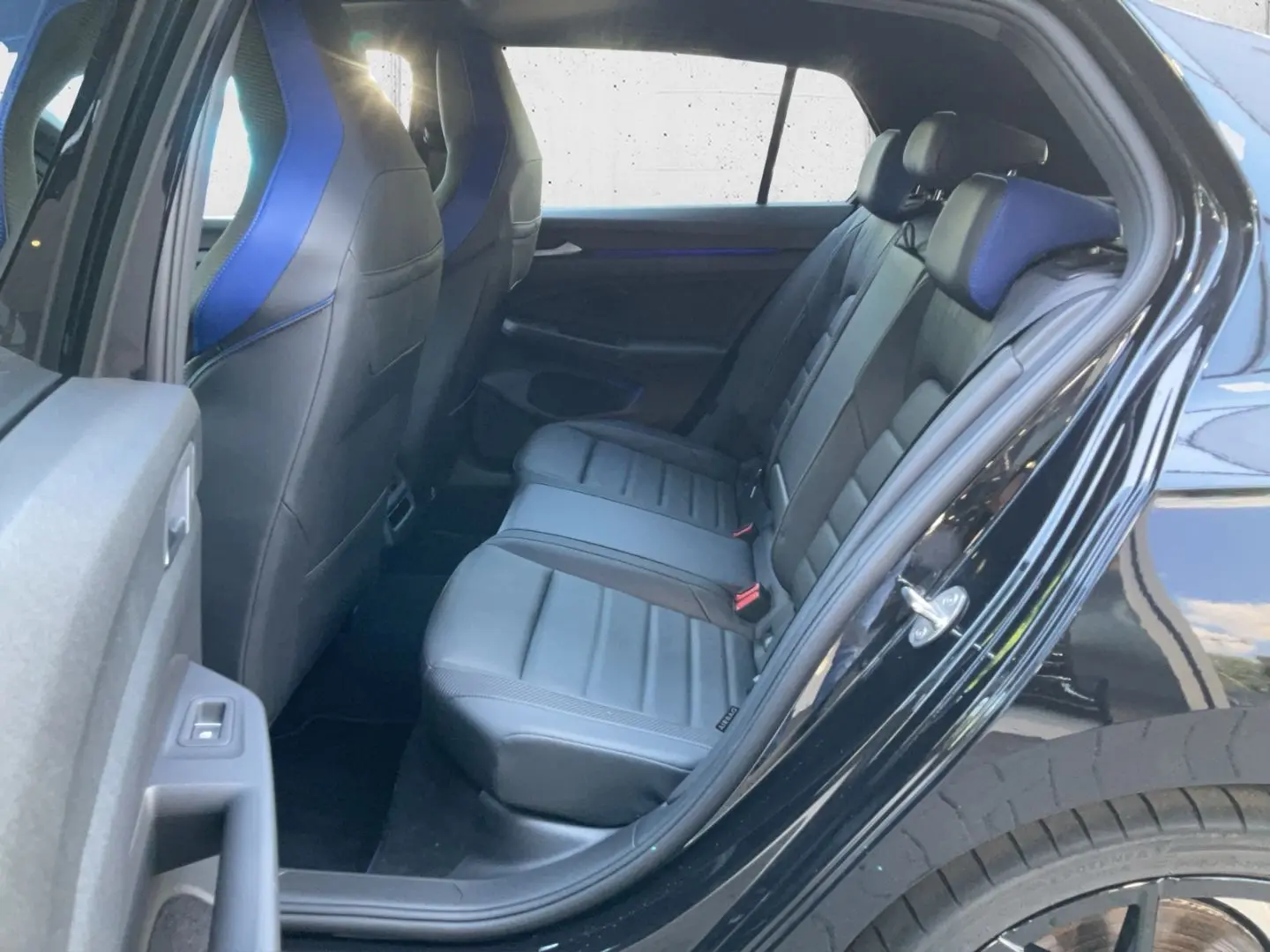 Golf R VIII Performance 4Motion 2.0 TSI HUD Pano