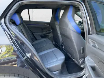 Golf R VIII Performance 4Motion 2.0 TSI HUD Pano