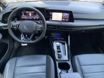Golf R VIII Performance 4Motion 2.0 TSI HUD Pano