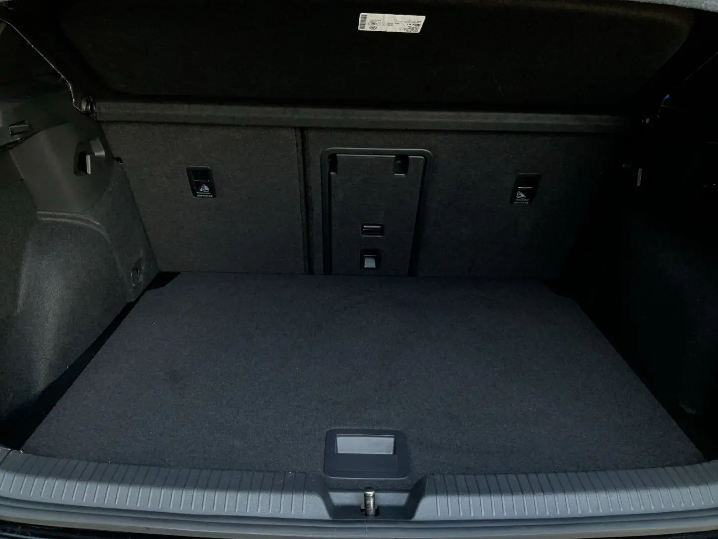 Golf R VIII Performance 4Motion 2.0 TSI HUD Pano
