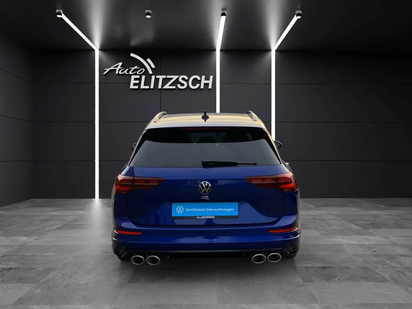 Golf VIII Variant R DSG MATRIX ACC HuD AID PANO 
