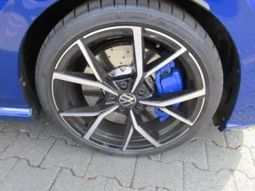 Golf R NAVI PANO IQ LIGHT HARMAN HEAD UP KAMERA