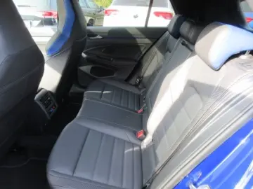 Golf R NAVI PANO IQ LIGHT HARMAN HEAD UP KAMERA