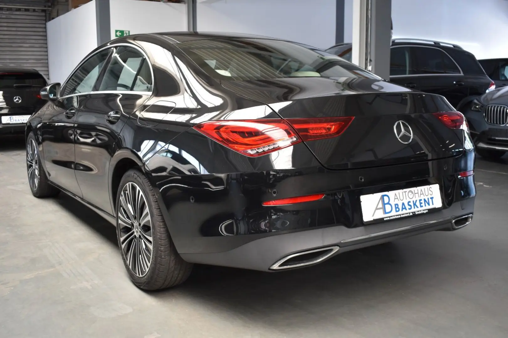 CLA 200*KAMERA*LED*NAVI*LEDER*SHZ*PDC*ALU*SPORT