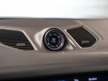 Cayenne E-Hybrid Sport Chrono HeadUp Soft-Close