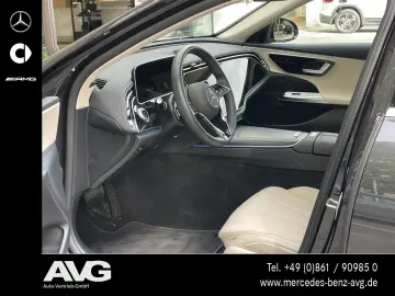 E 300 e Avantgarde Superscreen Pano Distr 19