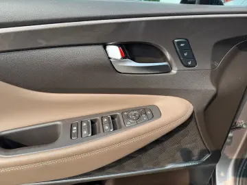 Santa Fe Premium 4WD