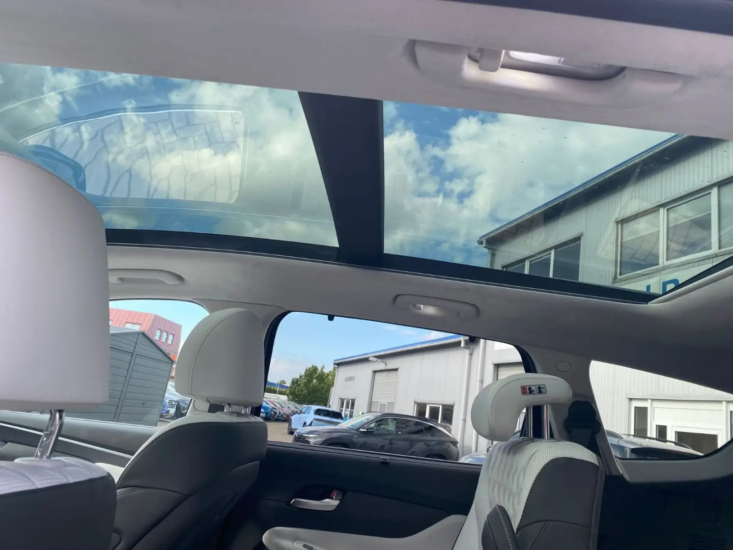 SANTA FE 1.6 T-GDI Signaturi Plug-in Hybrid 4WD