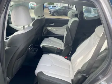 SANTA FE 1.6 T-GDI Signaturi Plug-in Hybrid 4WD