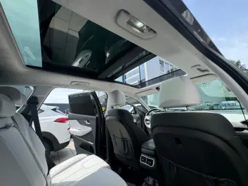 SANTA FE 1.6T-GDI Plug-In 4WD Signature Panorama