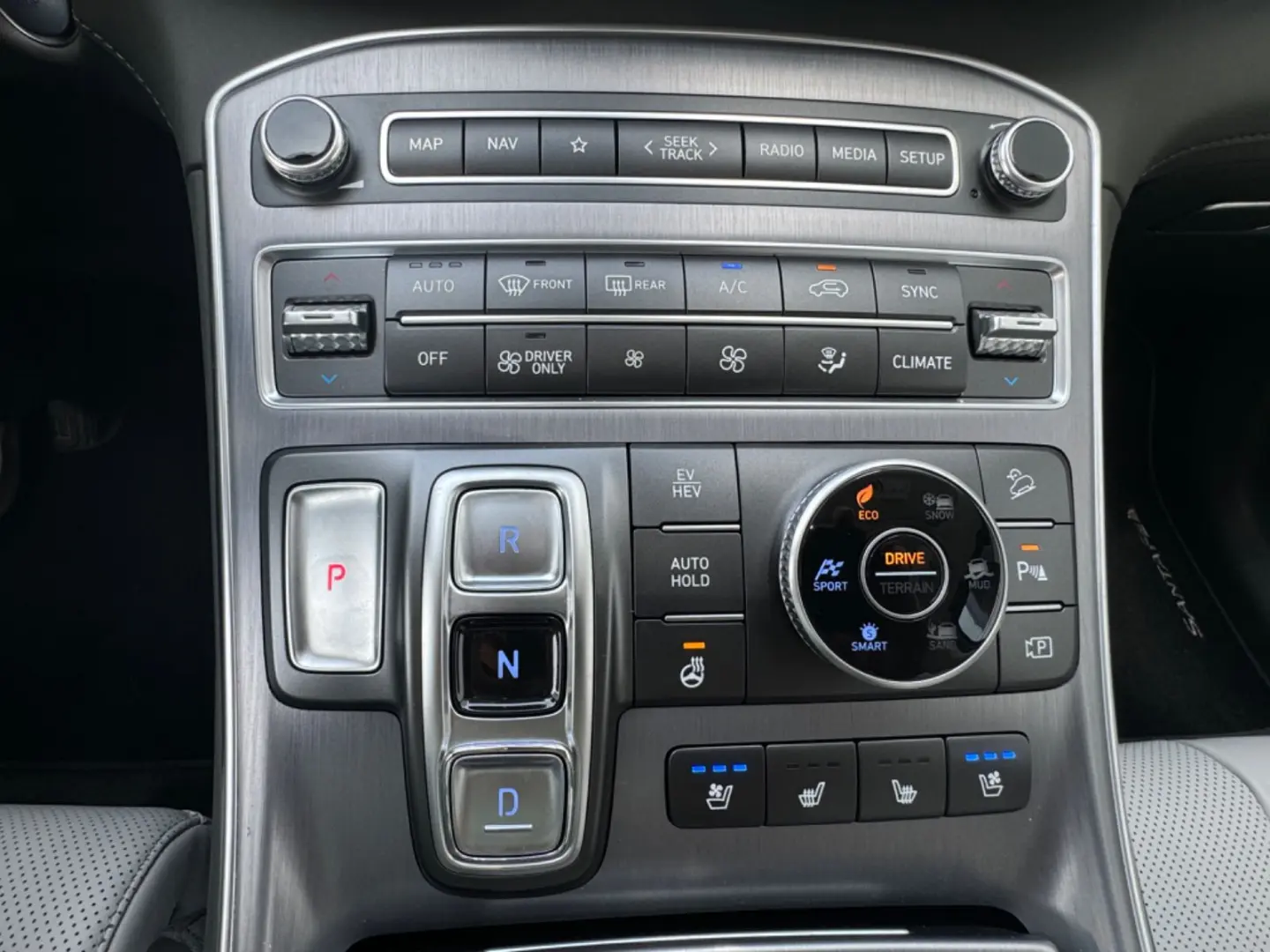 SANTA FE 1.6T-GDI Plug-In 4WD Signature Panorama