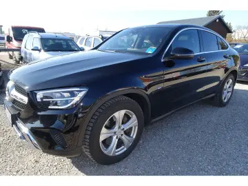 GLC 300 Coupe d 4Matic AHK Pano 19´ Kamera LED B