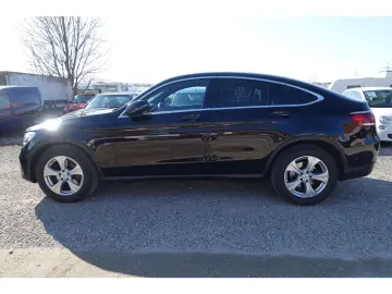 GLC 300 Coupe d 4Matic AHK Pano 19´ Kamera LED B