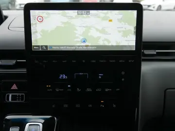 Staria 2.2 CRDI 9S DCT Trend |NAVI|KAM|KEYL|LED