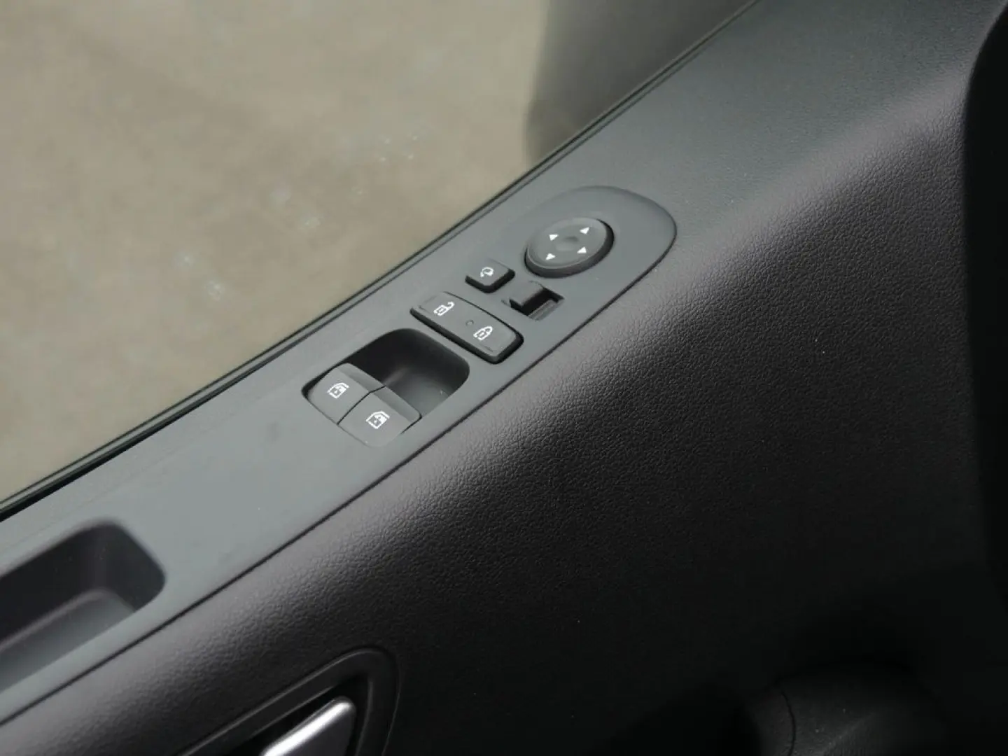 Staria 2.2 CRDI 9S DCT Trend |NAVI|KAM|KEYL|LED