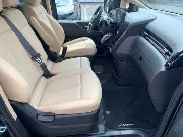STARIA CRDi 4WD AT PRIME 9-Sitz el.ST+HK 360°Kam