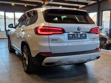 X5 xDrive45e xLine*LED*Head Up*Navi*Soft-Close*