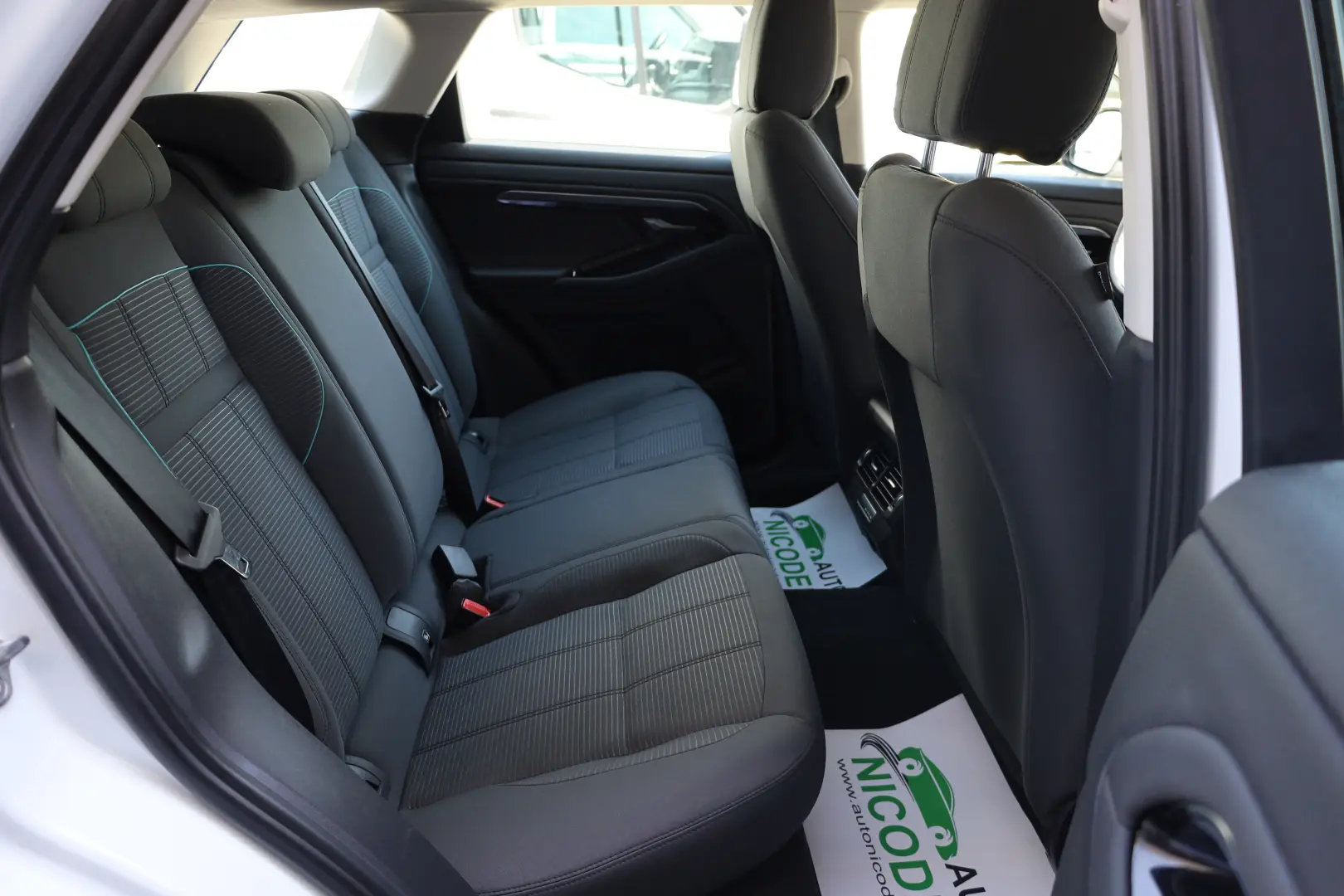 Land-Rover Range-Rover-Evoque 2.0D 163CP MHEV 4X4