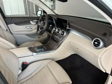 1.Hand/4Matic/9G/Burmester/360°/AHK/SHZ/194PS