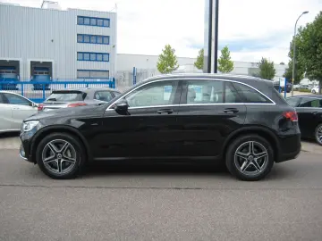 GLC 200 d AMG 4M 9G LED Navi Kamera Pano WideSc.
