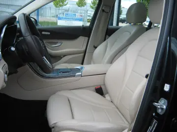 GLC 200 d AMG 4M 9G LED Navi Kamera Pano WideSc.