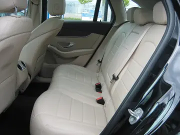 GLC 200 d AMG 4M 9G LED Navi Kamera Pano WideSc.