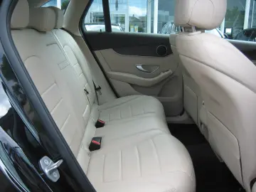 GLC 200 d AMG 4M 9G LED Navi Kamera Pano WideSc.