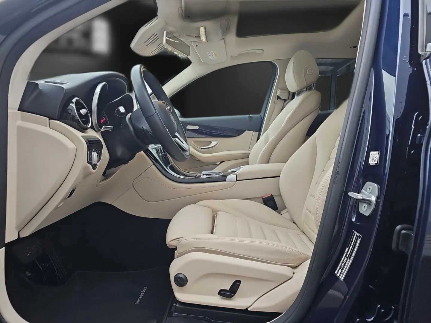 GLC 300 e Pano*360°*AHK*Multibeam*VollLeder*ACC