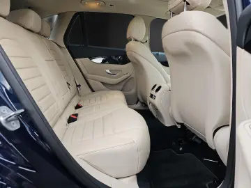 GLC 300 e Pano*360°*AHK*Multibeam*VollLeder*ACC