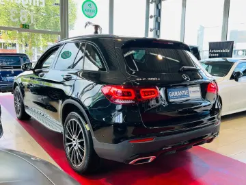 GLC 300e 4Matic|AMG|AUTOMATIK|NAVI|WIDESCREEN|