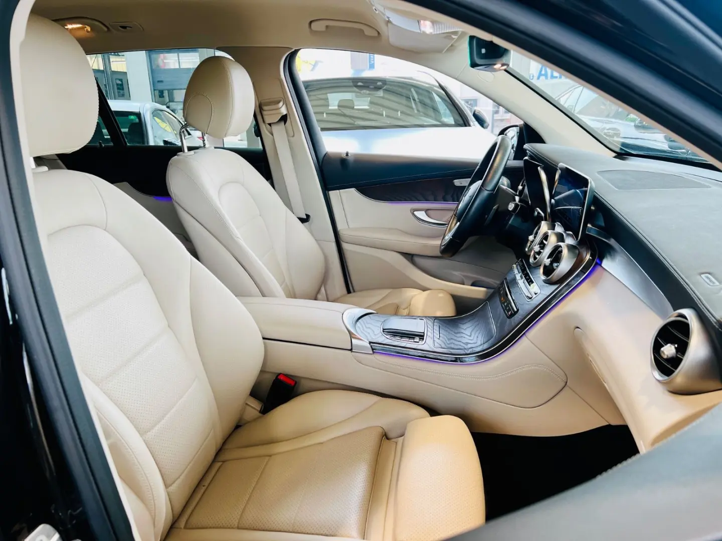 GLC 300e 4Matic|AMG|AUTOMATIK|NAVI|WIDESCREEN|