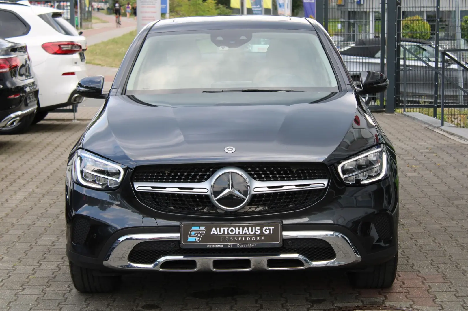 GLC 220d 4Matic Coupe/AMG/Glasd/ACC/Leder/Kamera