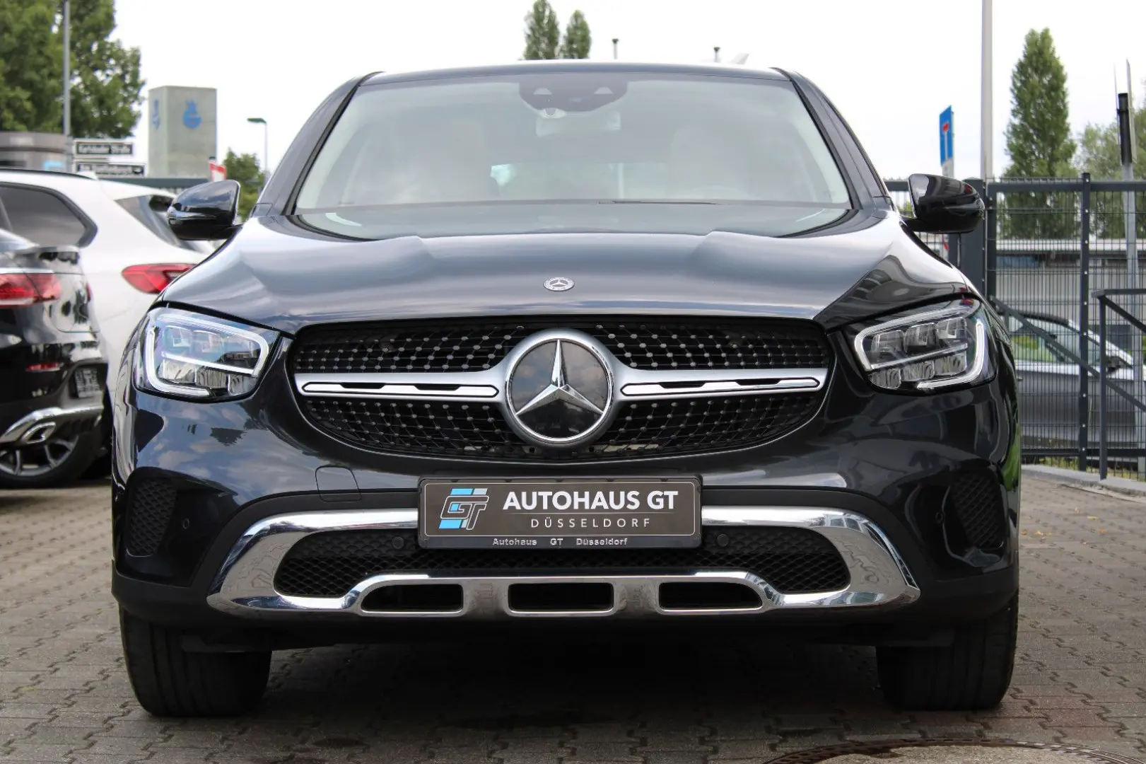 GLC 220d 4Matic Coupe/AMG/Glasd/ACC/Leder/Kamera