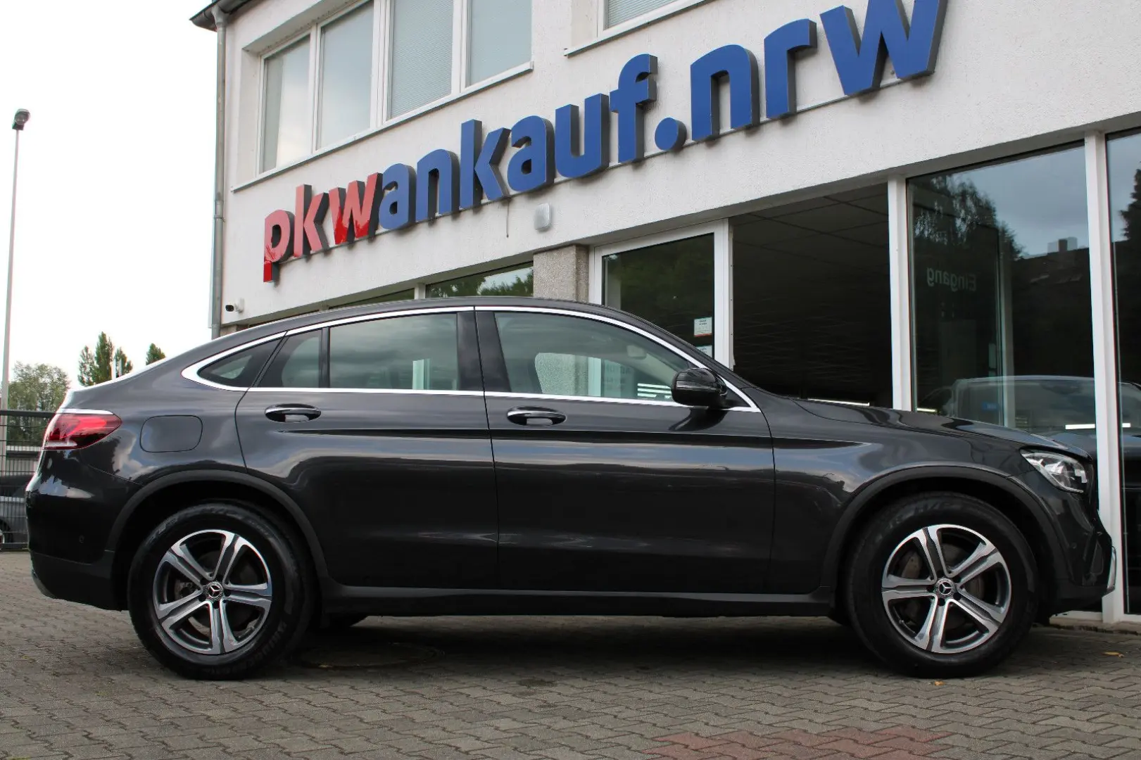 GLC 220d 4Matic Coupe/AMG/Glasd/ACC/Leder/Kamera
