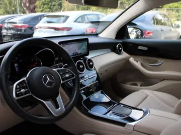 GLC 220d 4Matic Coupe/AMG/Glasd/ACC/Leder/Kamera