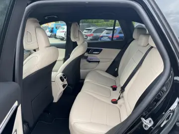 GLC 220 d 4M Avantgarde*DIGLight*3D-Sound*DISTR*