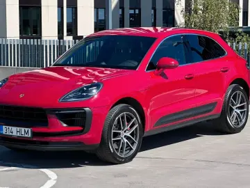 Macan S