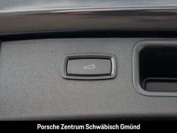 Macan S Burmester Panoramadach Luftfederung LED
