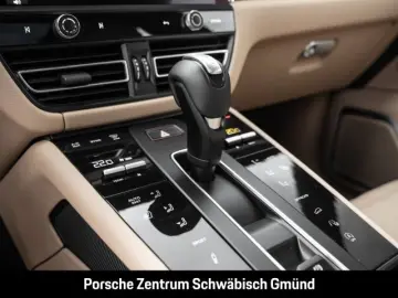 Macan S Burmester Panoramadach Luftfederung LED