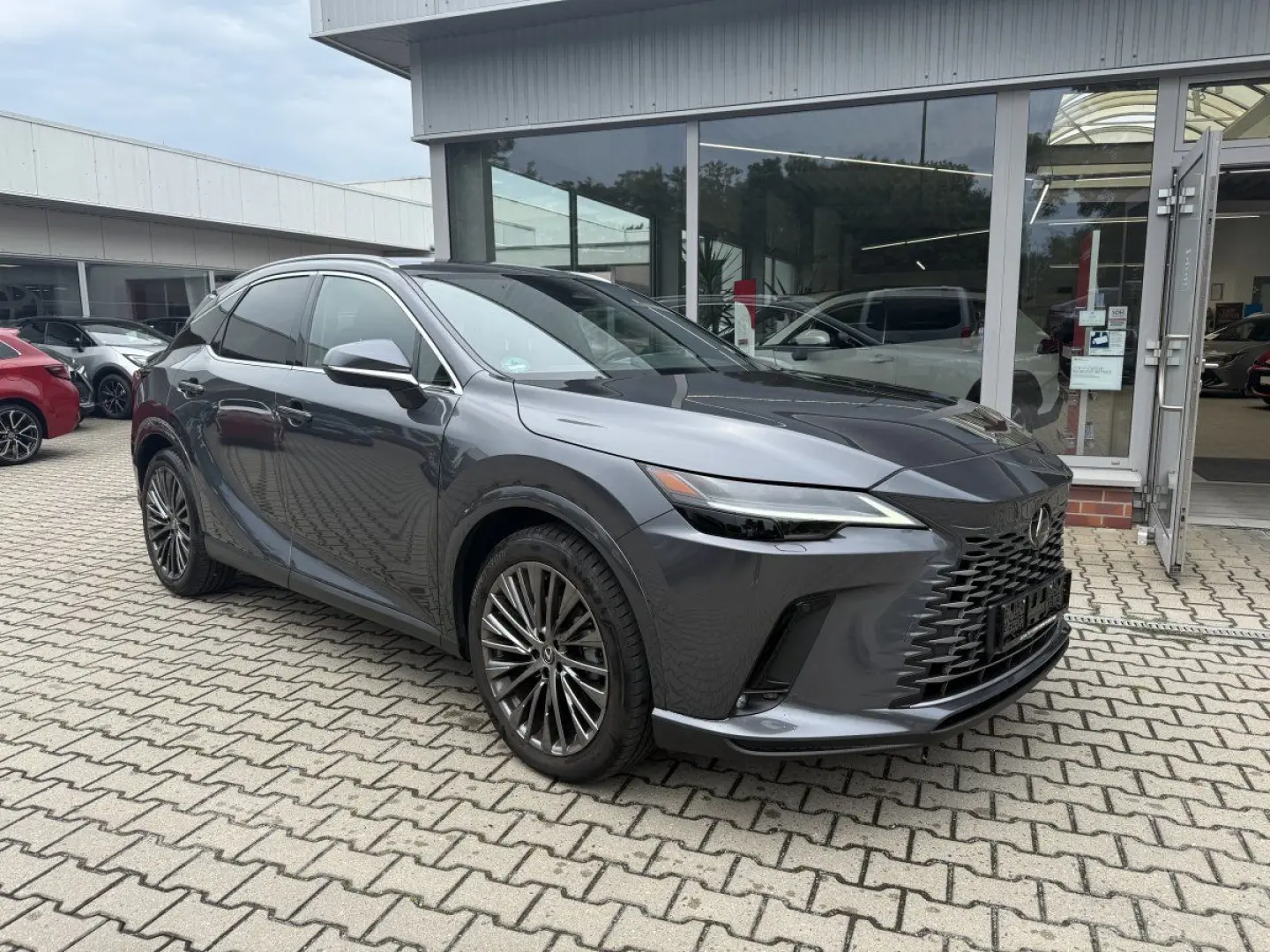 RX  350h  Luxury Line