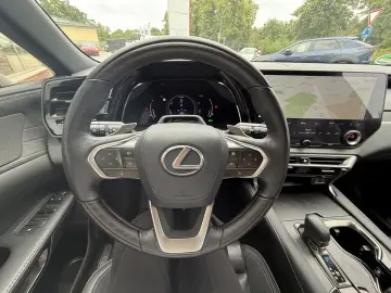 RX  350h  Luxury Line