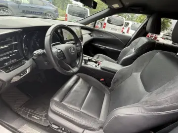 RX  350h  Luxury Line
