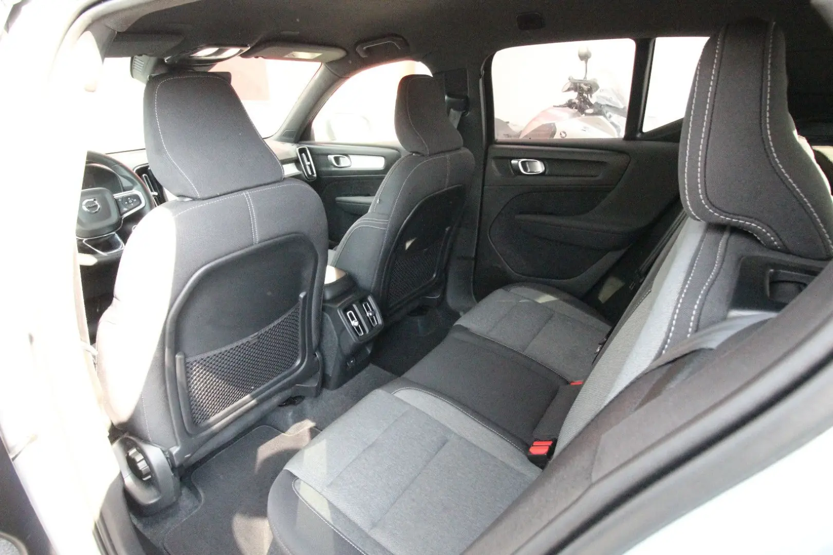 XC40 Core B3~Facelift~DAB~Pilot~uvm~