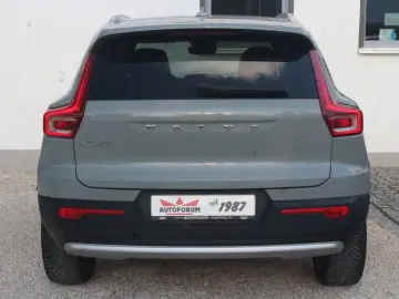XC40 Core B3~Facelift~DAB~Pilot~uvm~