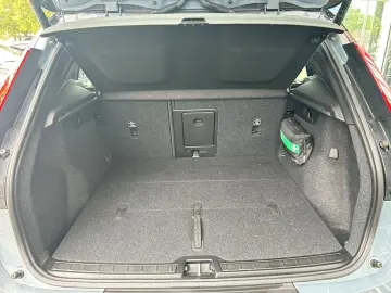 XC40 R Design B4 Navi Leder Digitales Cockpit Me