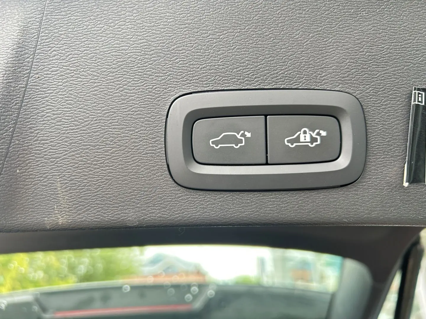 XC40 R Design B4 Navi Leder Digitales Cockpit Me