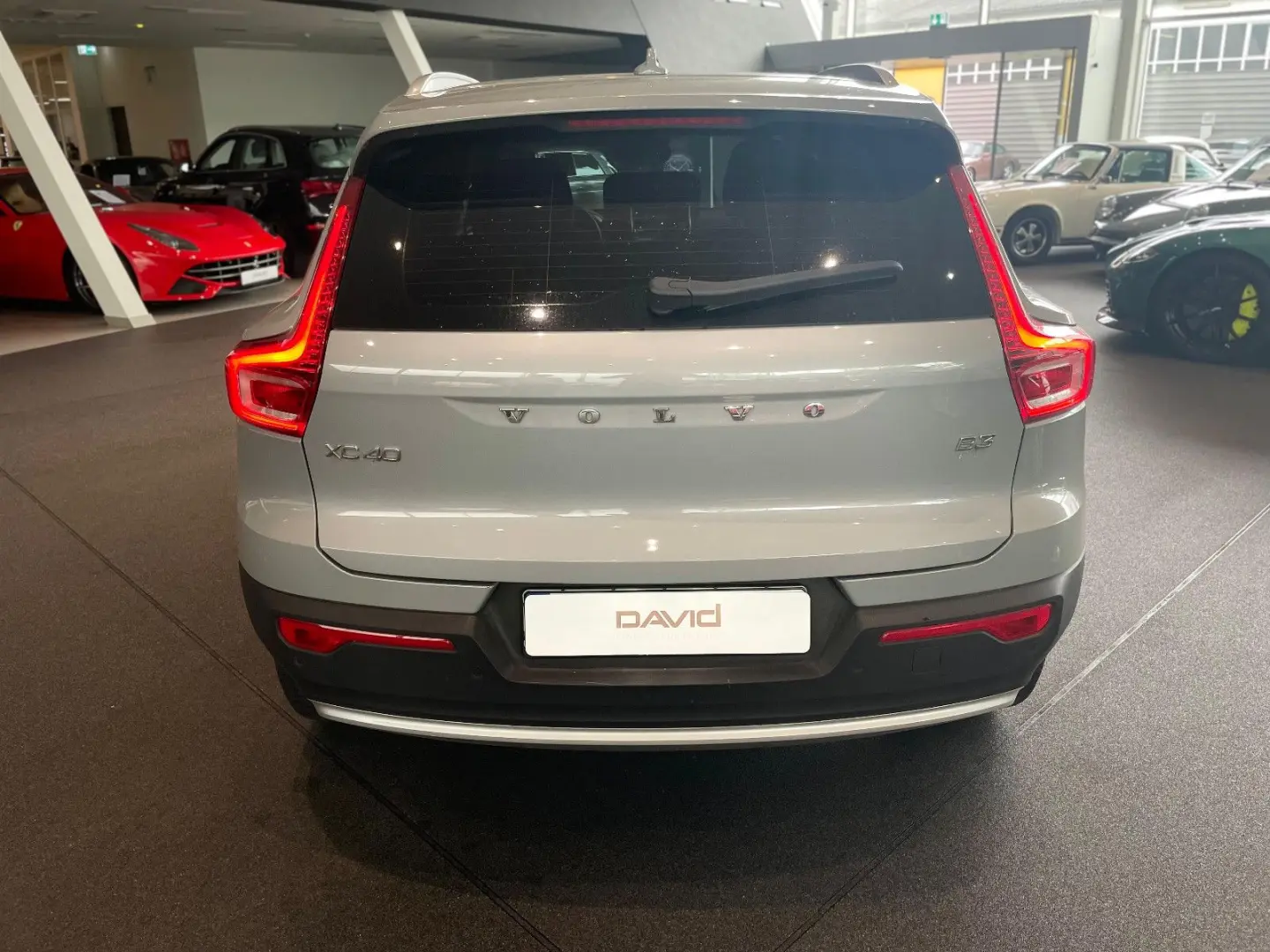 XC 40 Core 2WD *1. Hand *MwSt.